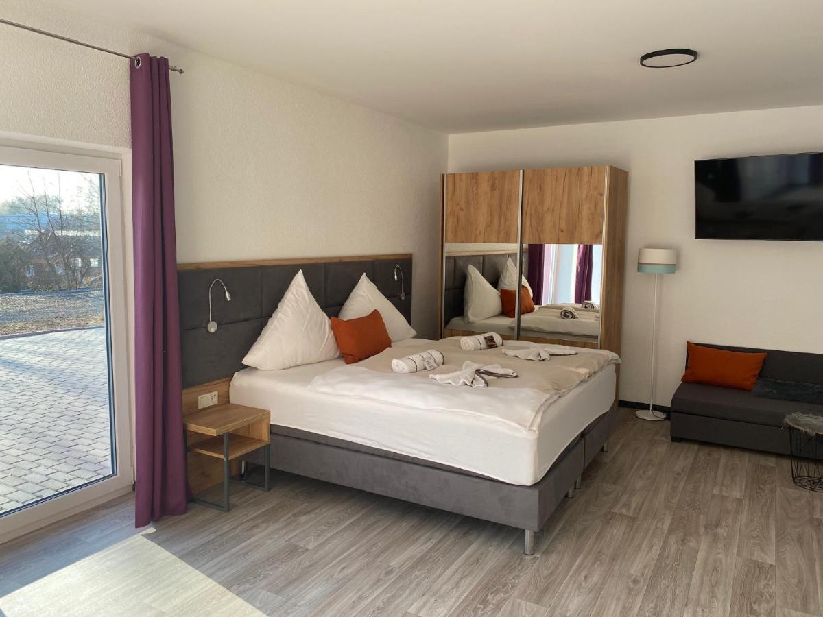 Apartmenthaus Krone Wohnen Mit Herz Bexbach Exteriör bild